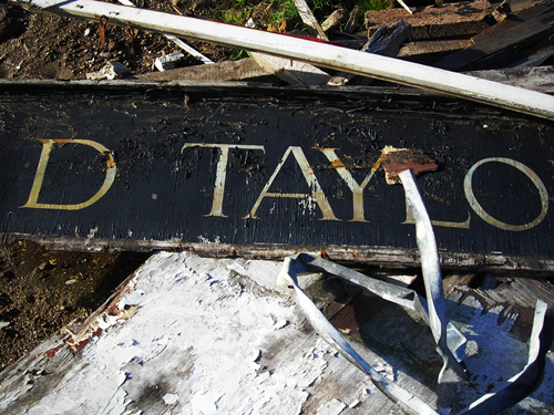 41 dtayl sign