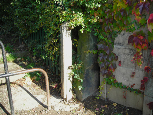 09.path wall etc