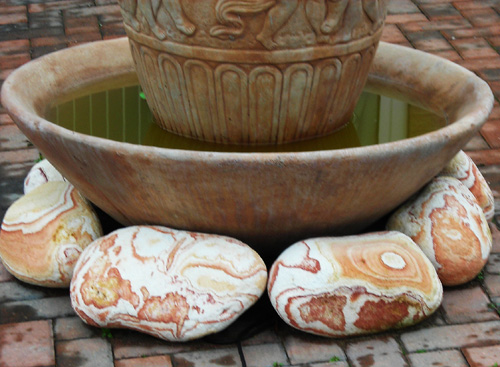 10 stones pot